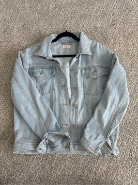 Pink Lily Light Wash Denim Jacket